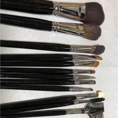 メイクブラシ3本セットakoko様専用のサムネイル