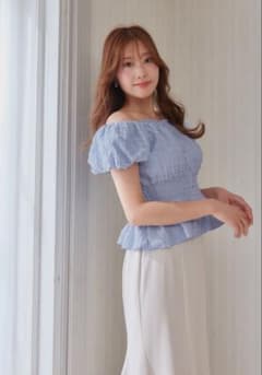 Herlipto forher Lily Puff Sleeve Top 青 - メルカリ
