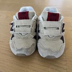 New Balance 313 ベビーシューズ スニーカー　ベージュ12cmのサムネイル