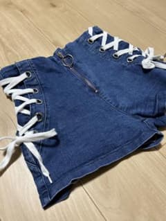 d.i.a風　サイド編み上げ　ショートパンツのサムネイル