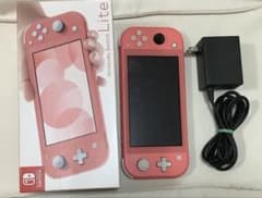 Nintendo Switch Lite ピンク + ゲーム5本セットのサムネイル
