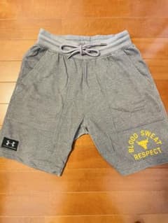 UNDER ARMOUR Project Rock ハーフパンツ グレー Mのサムネイル