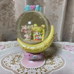 セーラームーン　マイメロ　スノーグローブのサムネイル