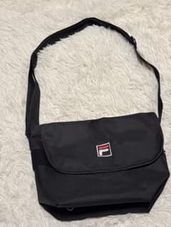 FILA ショルダーバッグ ブラックのサムネイル