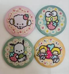 サンリオ 刺繍缶バッジ 4個セットのサムネイル