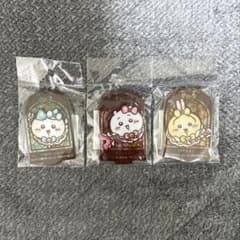 마지카루치이카와 스테인드 글라스 풍 악스타도되는 아크릴 열쇠 고리 정리 판매