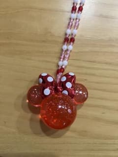 ミニーちゃん　光るペンダント　赤のサムネイル