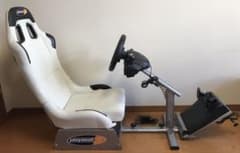 Playseat &Logicool ドライブシュミレーターキットのサムネイル