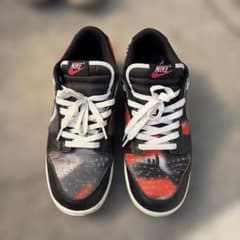 Nike スニーカー ブラック/オレンジ/グレーのサムネイル