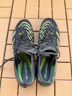 プレデターエリートHG/AGジャパン土•芝用 - メルカリ