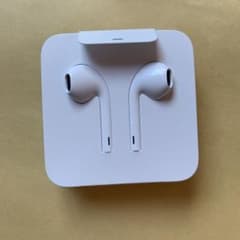 iPhone 純正イヤホン アップルのサムネイル