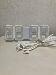 IKEA LED デジタル置時計 ホワイトのサムネイル