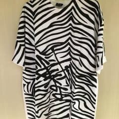 STUSSY ステューシー Tシャツ L サイズ　中古のサムネイル