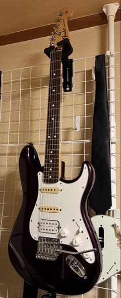 限定値下げ Fender standard stratcaster SSH - メルカリ