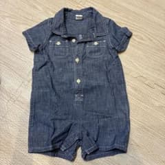 【最終値下げ】babyGAP デニム ロンパース カバーオールのサムネイル