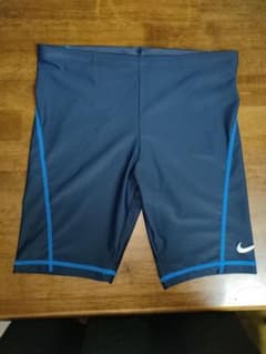 ナイキ☆NIKE☆水着☆160☆超美品のサムネイル
