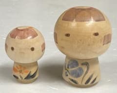 山中 三平さん作 【花ことば】 おかっぱ こけし 4.5寸 山中三平 作 こけし 親子 7.5cm/5.5cm ペア 置物 伝統工芸 - メルカリ