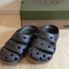 KEEN　28cm　ヨギ　新品未使用のサムネイル