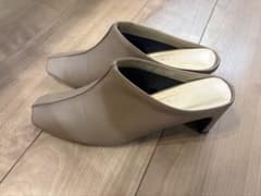【今週末までの出品】ほぼ未使用heal me レディース　ヒール　M〜Lのサムネイル