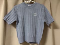 FUN ラメ入り ケーブル編み 半袖ニット サックスブルーのサムネイル