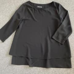 Theory luxe 定番、ゆったり7分袖 ブラックブラウスのサムネイル