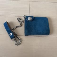 スエード 二つ折り財布 チェーン付き ブルーのサムネイル