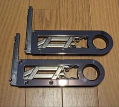 USMハラー用パーツ キャビネット ドアヒンジ クランプ　カバー　ネジ　セット USMハラー 純正 ドアヒンジ 接続パーツ ブラック 2個セット - メルカリ