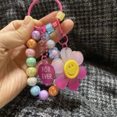 じゃらじゃらキーホルダー　ストラップ　フラワー　お花　カラフル　可愛い