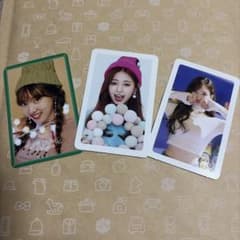 TWICE フォトカード 3枚セットのサムネイル