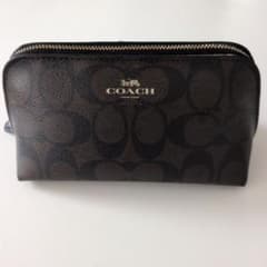 COACH シグネチャー ポーチ ダークブラウンのサムネイル