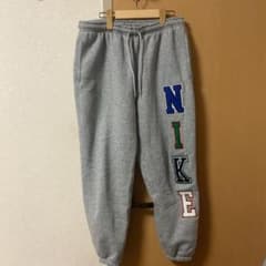 NIKE グレースウェットパンツのサムネイル