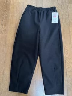 しまむら　裏起毛　黒　ブラック　パンツ　ズボン　コクーンパンツ　シーズンリーズン