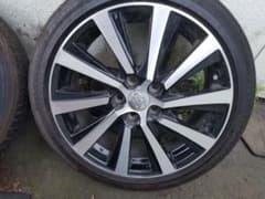 AZK10 後期 特別仕様 18インチ ホイールタイヤセットのサムネイル