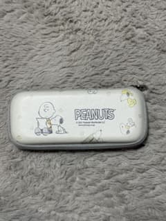 PEANUTS スヌーピーメガネケースのサムネイル