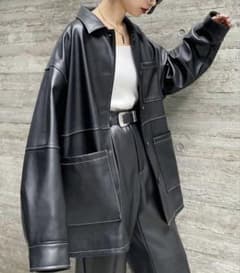 ページボーイ　フェイクレザーステッチブルゾンのサムネイル
