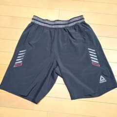 レスミルズ Reebok ハーフパンツのサムネイル