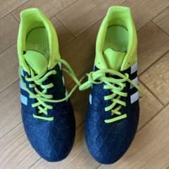 adidas サッカースパイク 黒/黄緑 - メルカリ