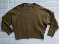 ZARA カーキニットトップス Mサイズのサムネイル