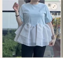 Sonolimited(ソーノリミテッド)水色 フリル付きペプラムTシャツ 半袖 Sonolimited(ソーノリミテッド)水色 フリル付きペプラムTシャツ 半袖
