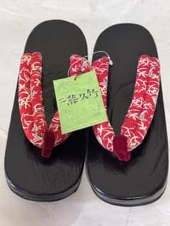 【新品 未使用】竹久夢二　桐下駄　大正ロマン 値下げしました！！のサムネイル