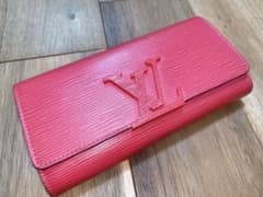 【最終値下げ】ルイヴィトン 【美品】ポルトフォイユ・ルイーズレッド 長財布のサムネイル