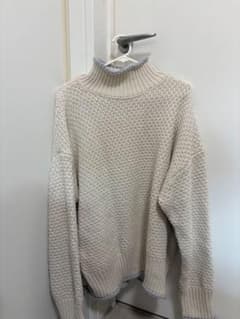 LOWRYSFARM アイボリー ニット ハイネックのサムネイル