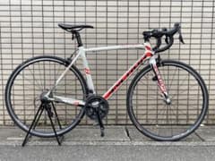 美品 フルカーボンロードバイク アンカー ANCHOR RS8 前2×後11速 美品 フルカーボンロードバイク アンカー ANCHOR RS8 前2×後11速