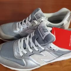 new balance996のサムネイル