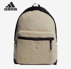 美品　adidas PCポケット　ボアフリースリュックサックバックパック通勤通学