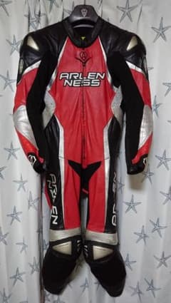 アレンネス   レーシングスーツのサムネイル