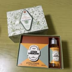 ロクシタン　ルミンシアナ　アーモンドボディ&シャワーオイルのサムネイル