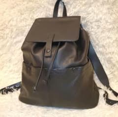 ⭐極美品⭐agnes b. 巾着 レザーリュック シボ革 ブラック ⭐極美品⭐agnes b. 巾着 レザーリュック シボ革 ブラック - メルカリ