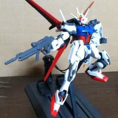 エールストライクガンダム MG プラモデルのサムネイル