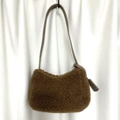 nugu ハンドバッグ モコモコのサムネイル